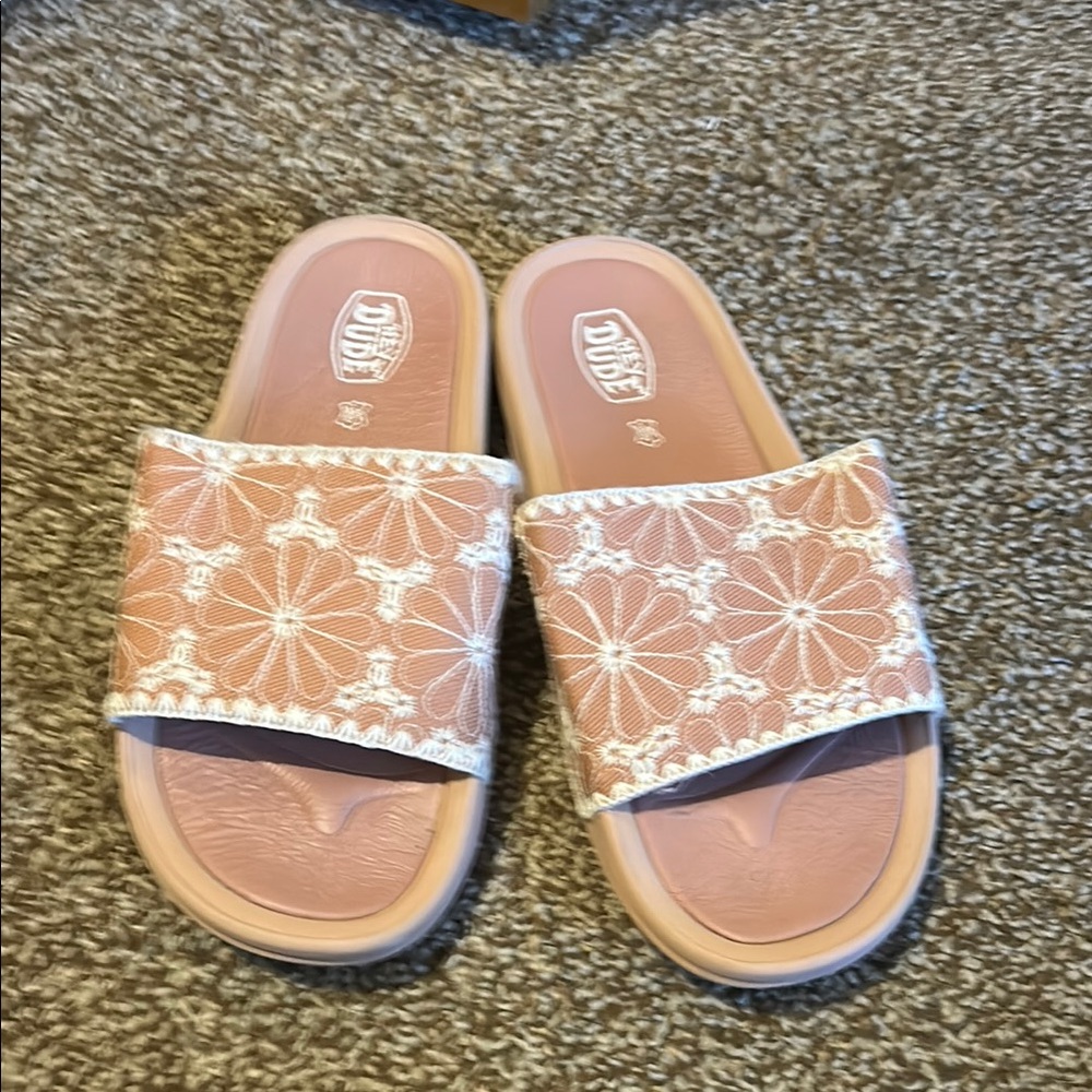 Hey Dude Pink Floral Slide Sandal